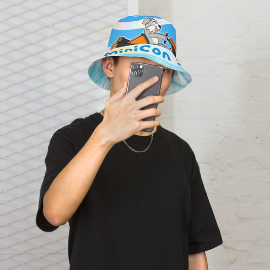 Player -->ONE Reverse Bucket Hat